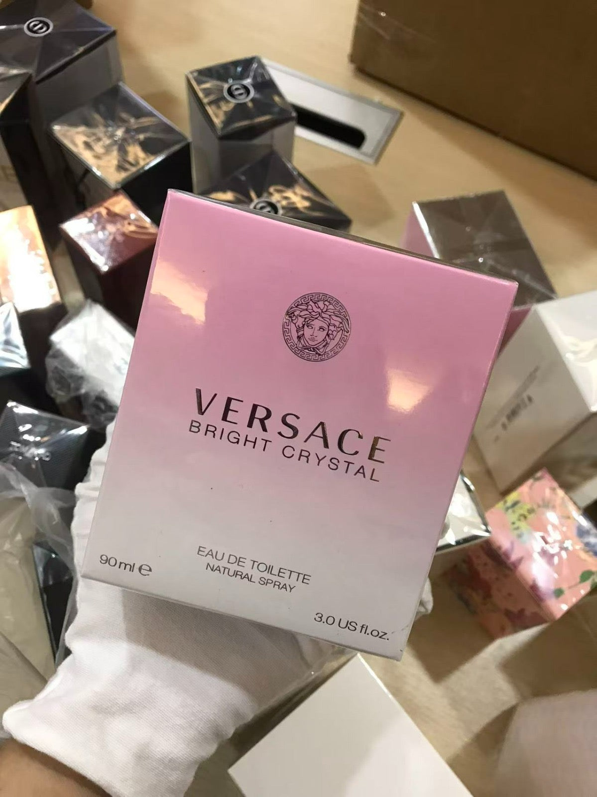 Versace/Bright Crystal/EAU DE TOILETTE/Female Perfume